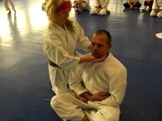 1er KO de Kyusho-Jitsu pour Martine