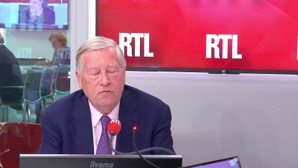 Séminaire à Matignon : "Jupiter a décidé de revenir sur Terre", lance Alain Duhamel