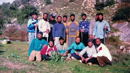 انشودة مرج الزهور ، صور نادرة لمبعدي مرج الزهور 1992 .