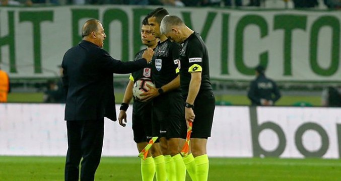 Erman Toroğlu, Fatih Terim'in Mete Kalkavan'a İtiraz Etmesine Sert Çıktı