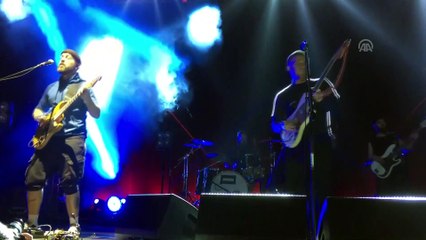 Athena, Hatay'da konser verdi
