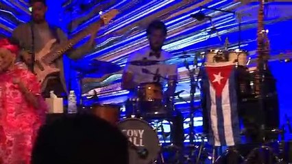 Los últimos besos de Omara Portuondo, del Buena Vista Social Club