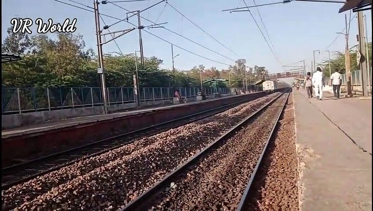 [7 in 1] Indian Railways  4 Rajdhani + 2 Superfast Express + Freight Train