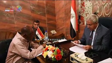 محافظ أسوان يبحث شكاوى المواطنين..ويوجه بمقاومة الحشرات