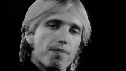 Tom Petty And The Heartbreakers - A Woman In Love (It's Not Me)