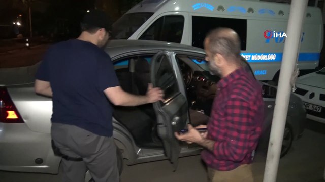 13 yaşındaki oğluna araba kullandıran babaya 2 bin 18 lira ceza