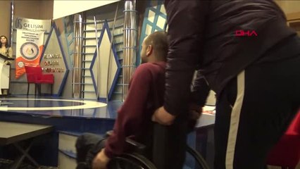 İstanbul- 'Pes Etmedi?, Kazanamadığı Üniversitelere Davetle Gidiyor, Konuşmalar Yapıyor