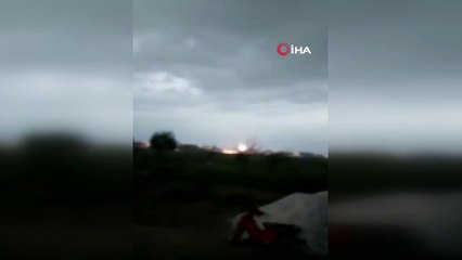 Aksaray’da yıldırım düşme anı görüntülendi
