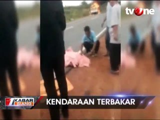 Mobil dan Motor Terbakar Usai Tabrakan