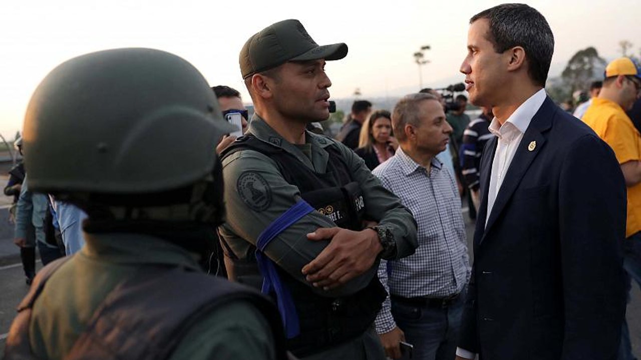 Machtkampf in Venezuela: Angst vor Eskalation