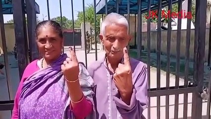 Lok Sabha Elections 2019 for Anantnag seat....Polling at Migrant Camp, Jagti