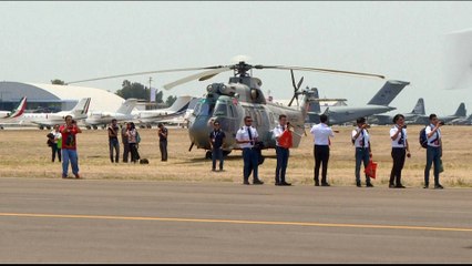 Mexico president announces new airport project, faces criticism
