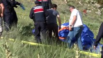 Pamukkale'de yamaç paraşütü yaparken ölen pilotun otopsisi tamamlandı