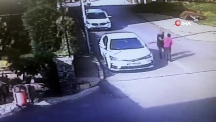 Çekirdeği taş sandı küçük çocuğu öldüresiye dövdü