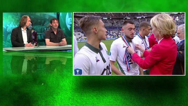 1ère télé pour la Gambardella! Razik Nedder, l'entraineur victorieux est avec nous et puis les Verts peuvent rêver plus fort d'Europe ! Club ASSE revient sur ce beau week-end vert.