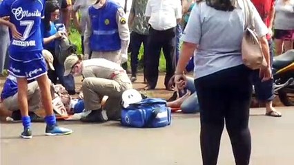 Adolescente é atropelado a poucos metros de casa