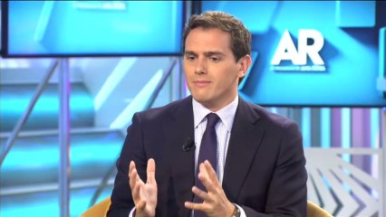 Rivera: "Todos los españoles me vieron la noche electoral, y creo que fui el primero, felicitar a Sánchez. Yo soy un demócrata"