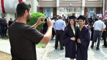 - Anadolu Üniversitesi Açıköğretim Fakültesinin KKTC Lefkoşe Kampüsünde mezuniyet coşkusu