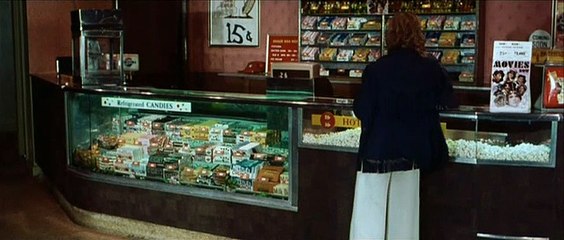 Messiah of Evil - Going to The Movies