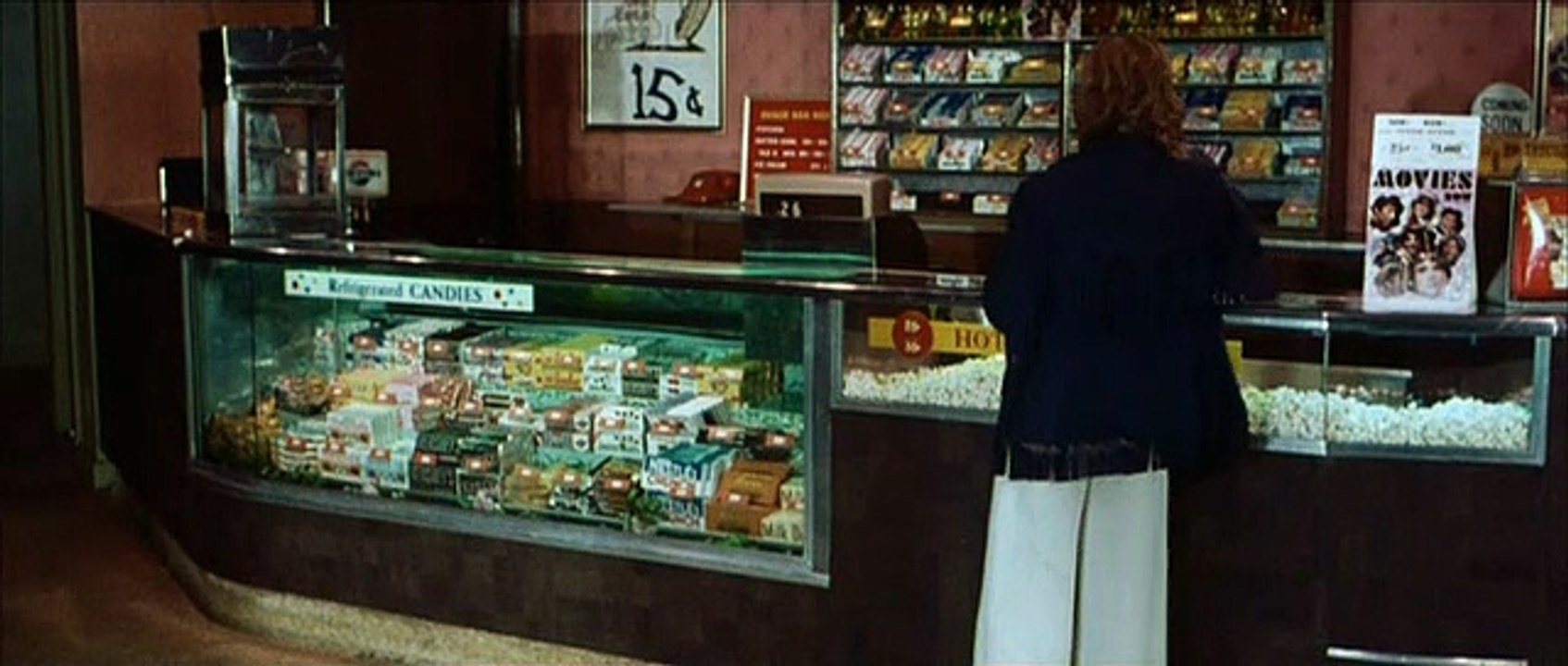 Messiah of Evil - Going to The Movies