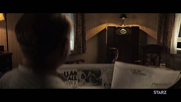 Crispin Glover Menaces Children