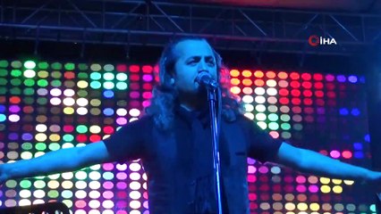 - Üniversiteliler Savaş Korkmaz konseriyle coştu