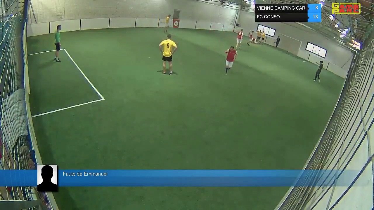 Faute de Emmanuel - VIENNE CAMPING CAR Vs FC CONFO  - 30/04/19 20:00 - LIGUE 4  - Poitiers Game Parc