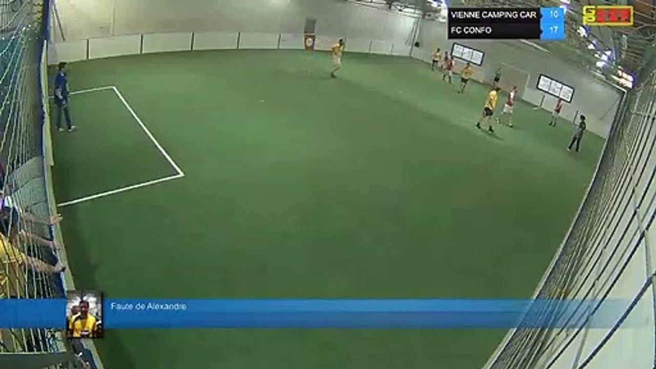Faute de Alexandre - VIENNE CAMPING CAR Vs FC CONFO  - 30/04/19 20:00 - LIGUE 4