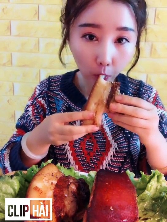 IT LOOKS SO DELICIOUS video Dailymotion