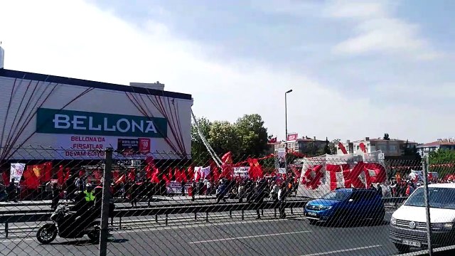 Kitleler 1 Mayıs kutlaması için Bakırköy'e yürüyor