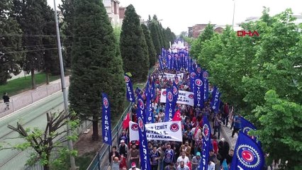 Kocaeli Türk-İş'in, 1 Mayıs Kutlamalarına Binlerce Kişi Katıldı