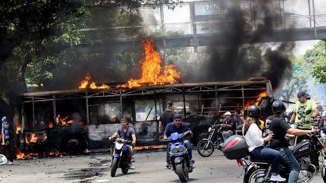 Гуайдо: "У Мадуро нет поддержки армии"