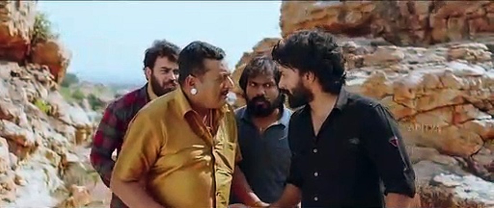 Bluff Master Telugu Movie part 1