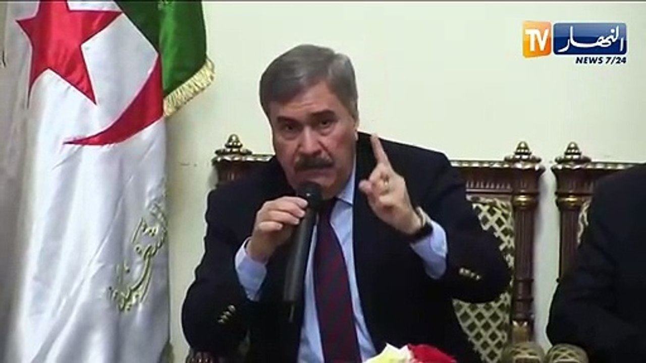 والي غرداية يحذر من مخطط خطير لبث الفتنة بين الأمازيغ و العرب لتفكيك اللحمة الوطنية