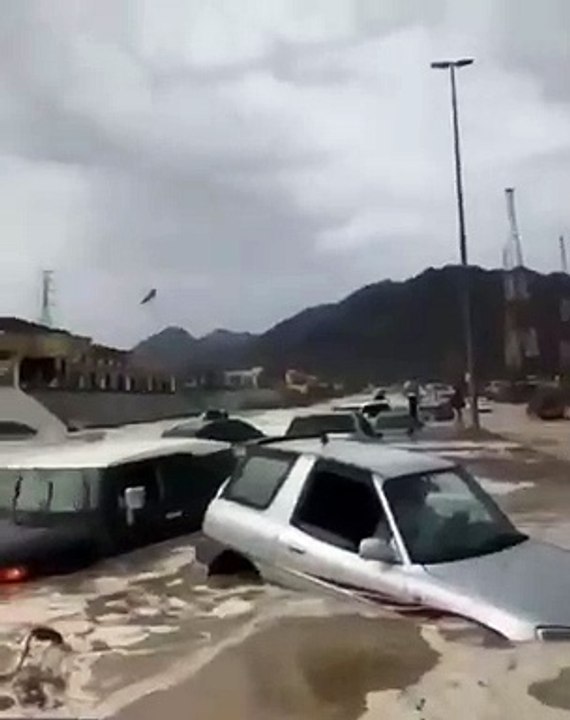 Thunder, rain in Dubai, Ras Al Khaimah, showers in other parts of UAE