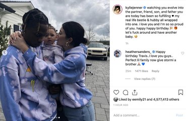 Kylie Jenner ha regalato al compagno Travis una Lamborghini per il compleanno