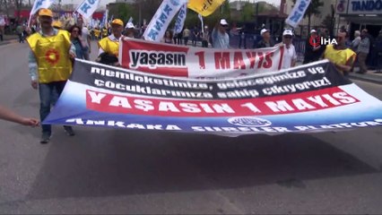 Ankara’da 1 Mayıs kutlamalarının yapılacağı alanlara sendikalılar akın ediyor