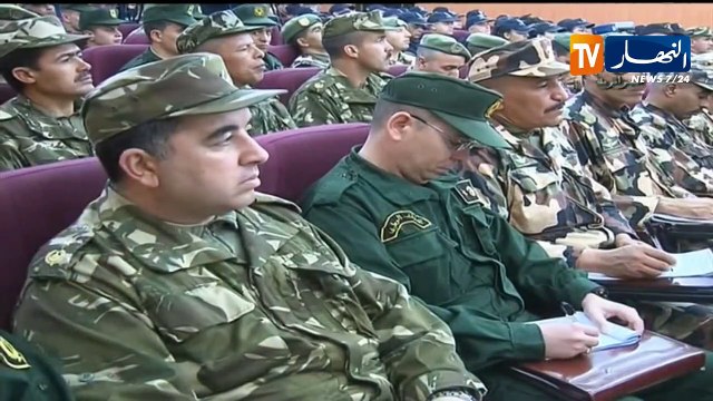 قايد صالح: الحوار البناء هو الحل الوحيد للخروج من الأزمة