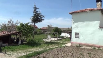 Bahçesindeki Tarihi Çeşmeyi Müzeye Bağışladı