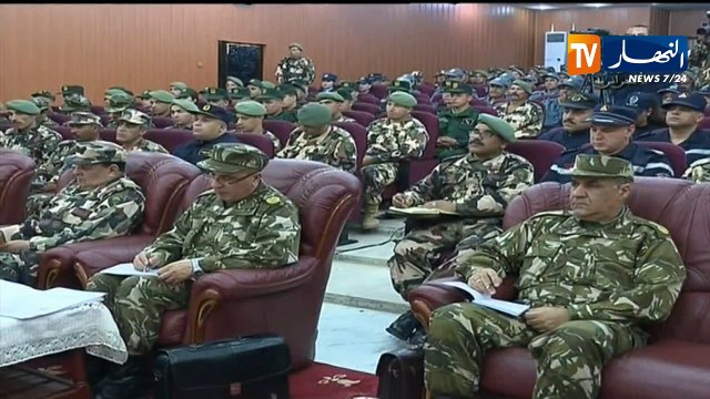 عقيد متقاعد: تصريحات القايد صالح جاءت متاخرة..وإنتهى وقت الكلام