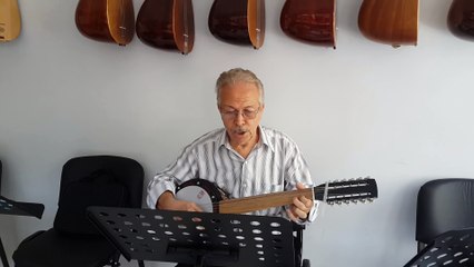 Mustafa Uzelli & Fincanın Etrafı Yeşil