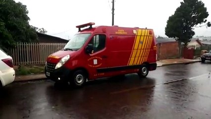 Bebê cai de cama e tem ferimentos na cabeça