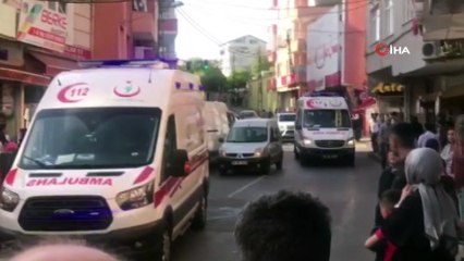 Sarıyer'de bir binada çıkan yangında çok sayıda vatandaş mahsur kaldı