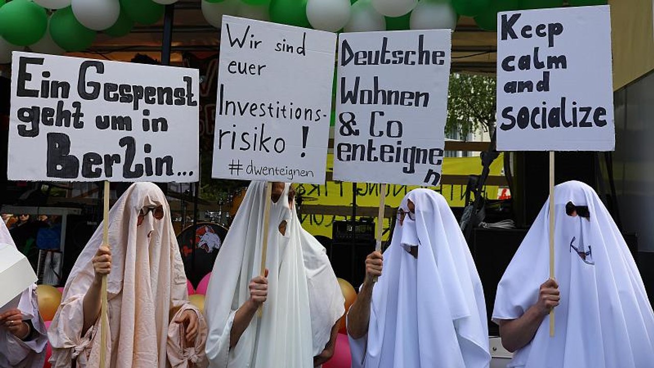 1. mai: rechts und links auf den straßen