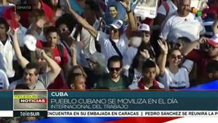 Marchan obreros cubanos en el Día Internacional de los Trabajadores