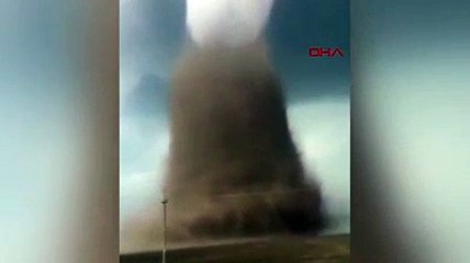 romanya'da dev hortum