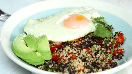 How to Make Quinoa Bowls with Avocado and Egg
