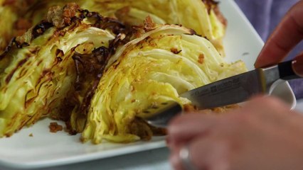 How to Make Roasted Cabbage Wedges with Blue Cheese and Breadcrumbs