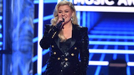 Kelly Clarkson Kicks Off 2019 BBMAs With Medley of Top Hits by Nominees | Billboard News