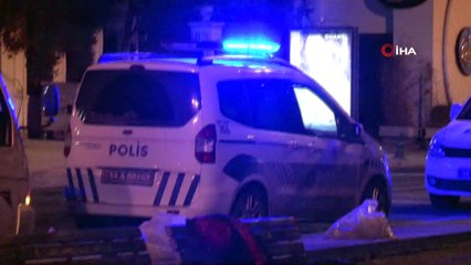 Sarıyer’de denize düşen kişiyi vatandaşlar çıkardı